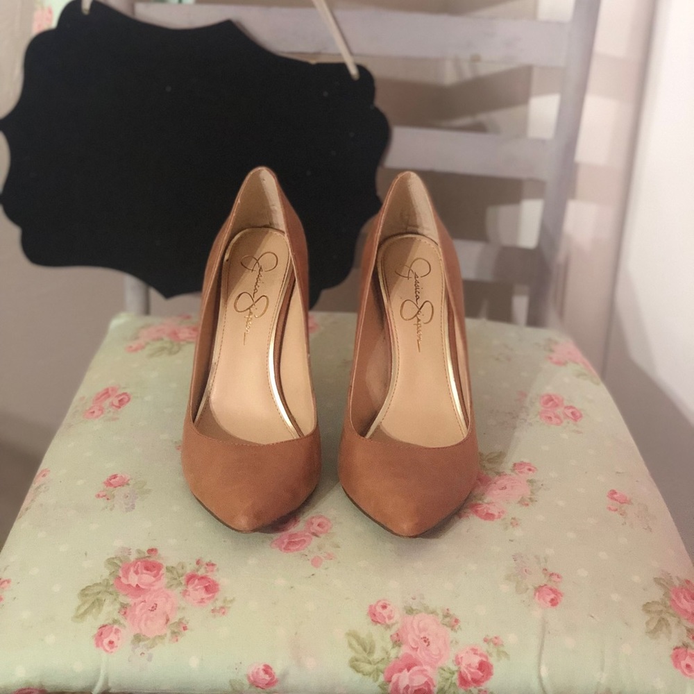 Jessica Simpson Pumps